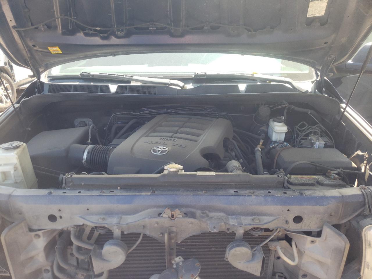 Photo 10 VIN: 5TFEM5F19BX035198 - TOYOTA TUNDRA 