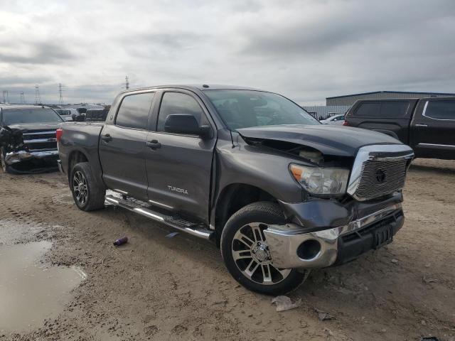 Photo 3 VIN: 5TFEM5F19DX065644 - TOYOTA TUNDRA CRE 