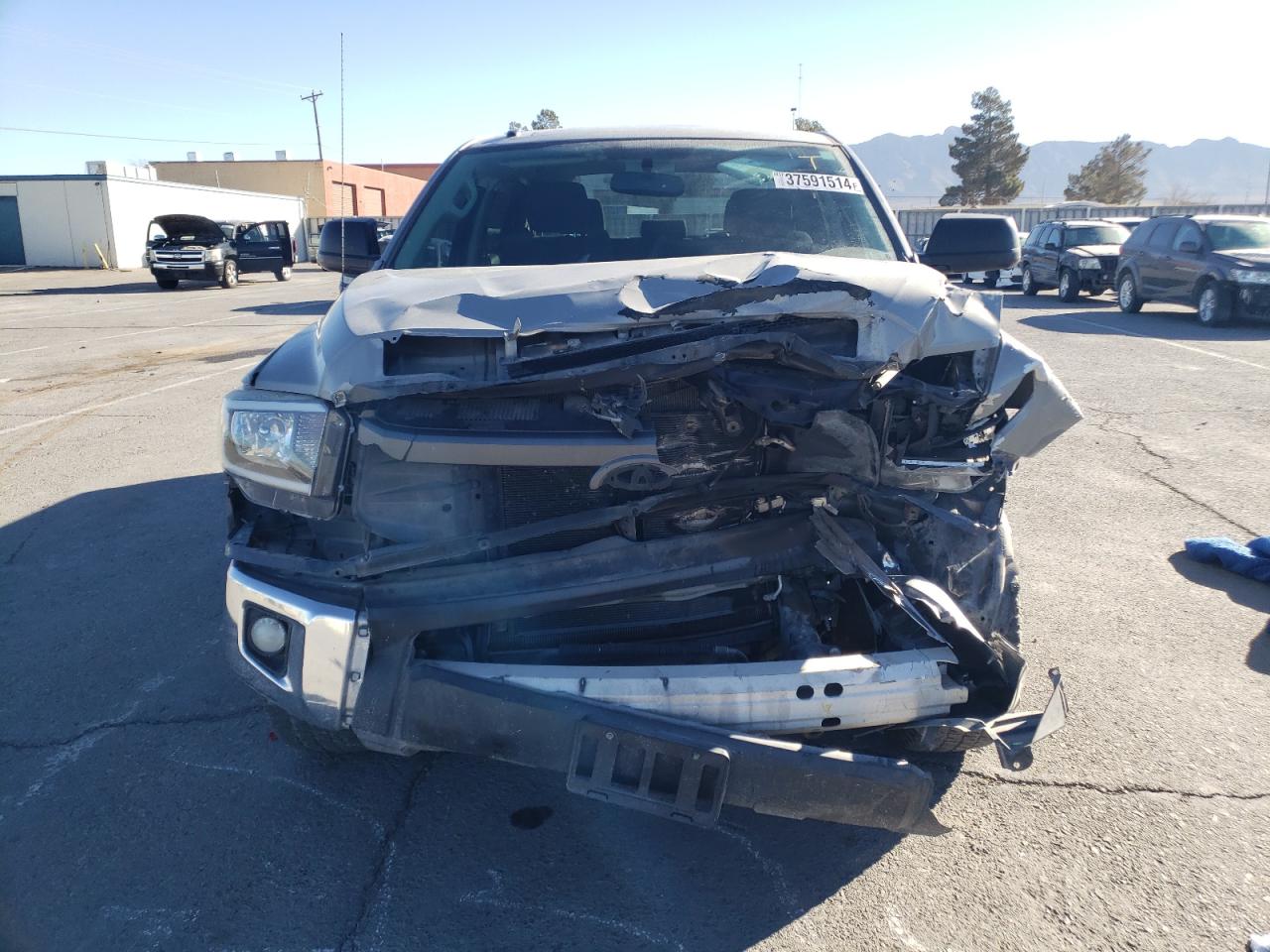 Photo 4 VIN: 5TFEM5F19EX077472 - TOYOTA TUNDRA 