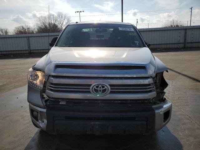 Photo 4 VIN: 5TFEM5F19HX109969 - TOYOTA TUNDRA CRE 