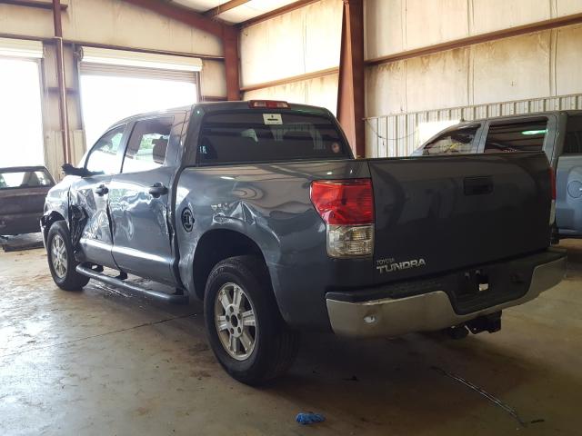 Photo 2 VIN: 5TFEM5F1XAX003875 - TOYOTA TUNDRA CRE 