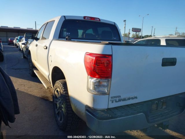 Photo 2 VIN: 5TFEM5F1XBX030088 - TOYOTA TUNDRA 