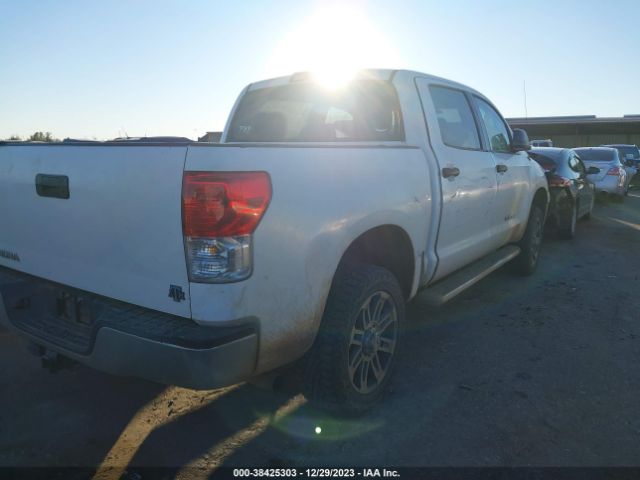 Photo 3 VIN: 5TFEM5F1XBX030088 - TOYOTA TUNDRA 