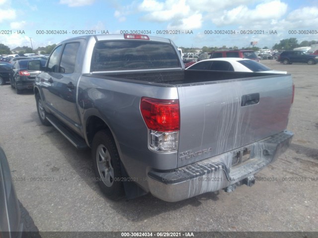 Photo 2 VIN: 5TFEM5F1XCX038922 - TOYOTA TUNDRA 2WD TRUCK 