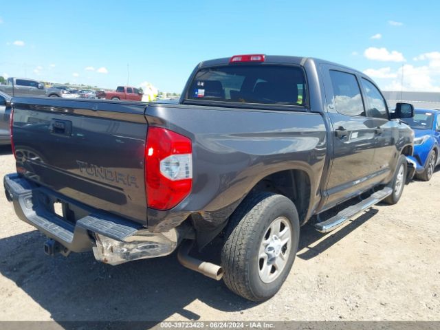 Photo 3 VIN: 5TFEM5F1XKX138100 - TOYOTA TUNDRA 