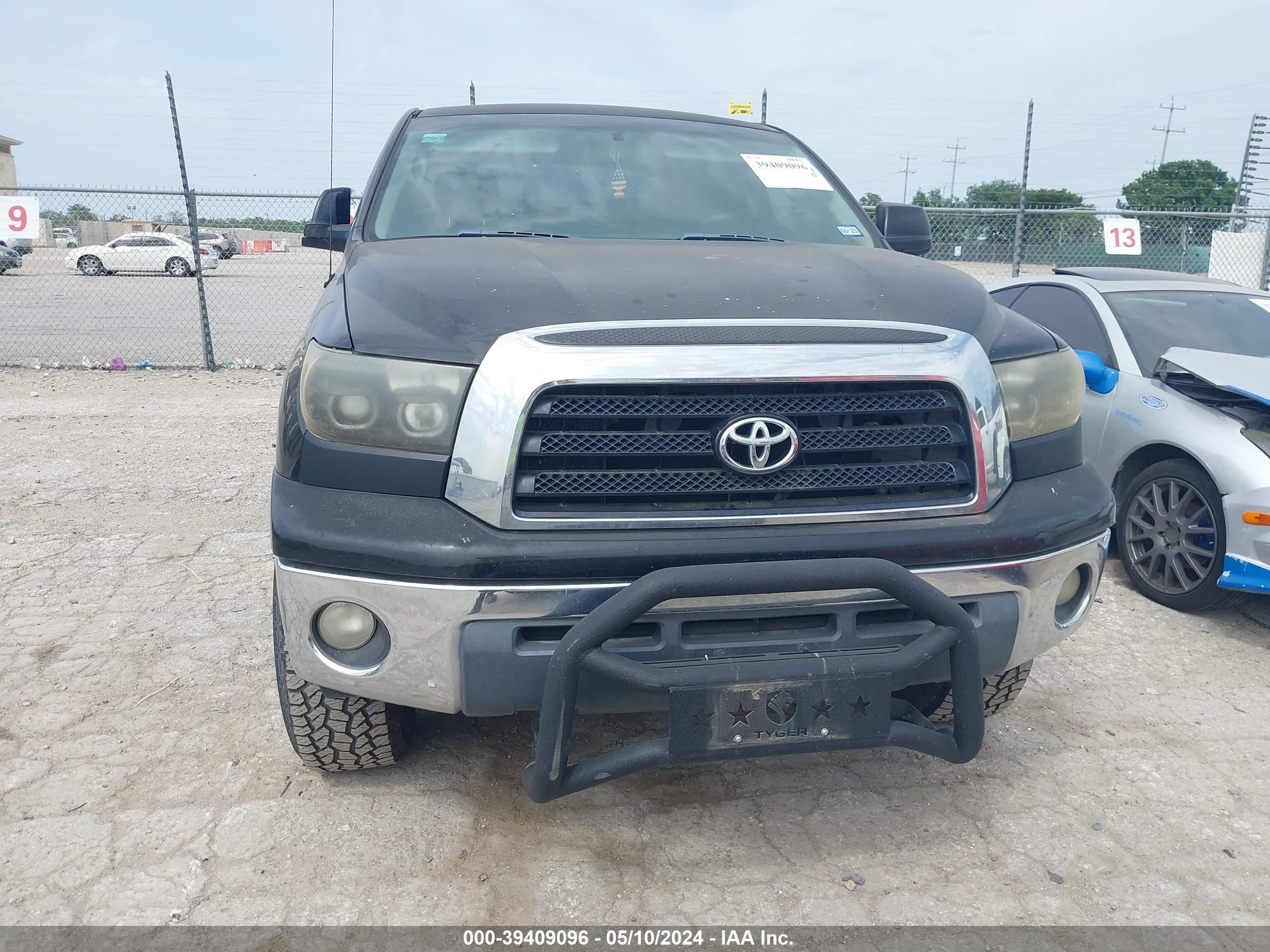 Photo 11 VIN: 5TFEV54129X073589 - TOYOTA TUNDRA 