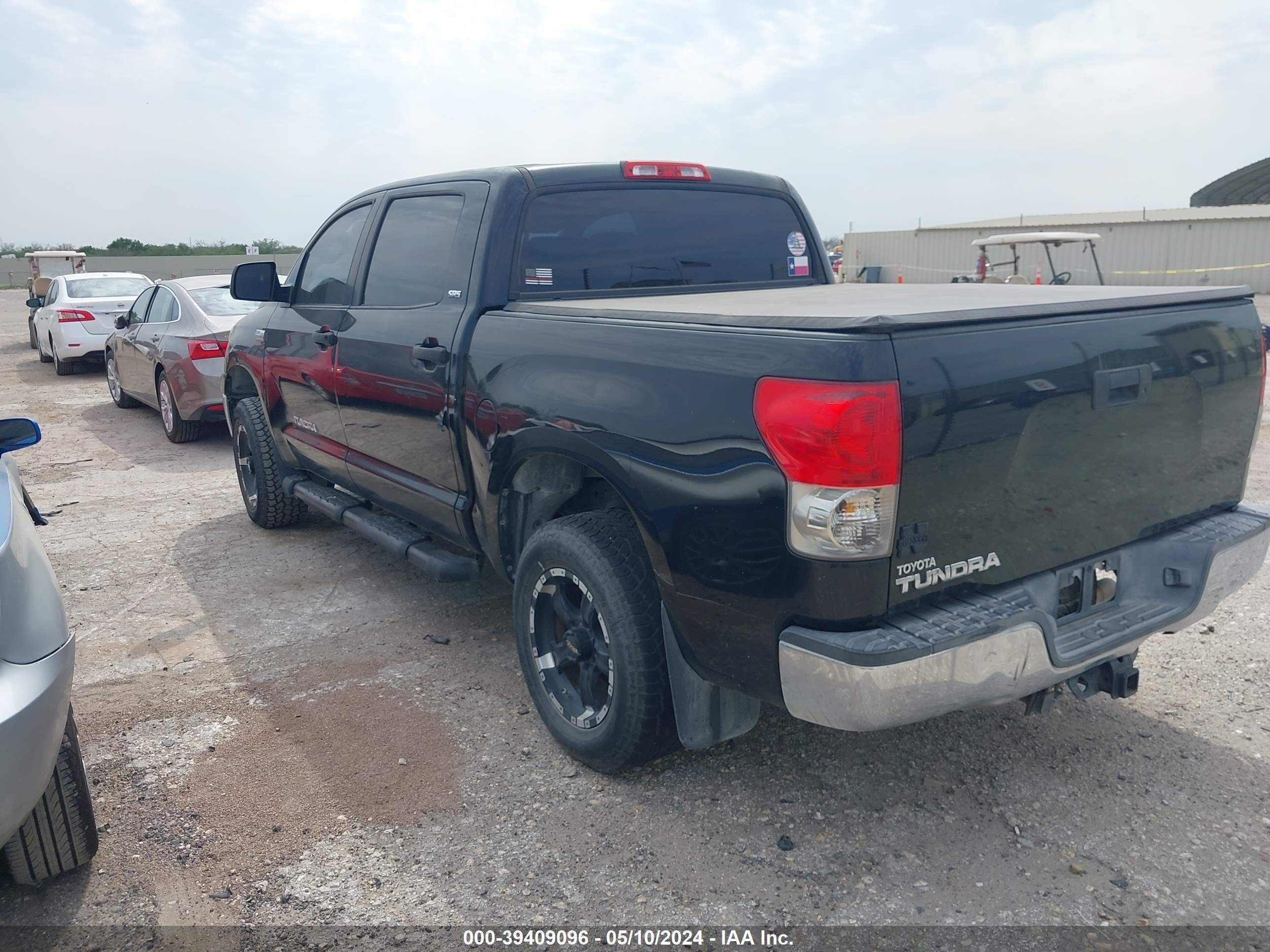 Photo 2 VIN: 5TFEV54129X073589 - TOYOTA TUNDRA 