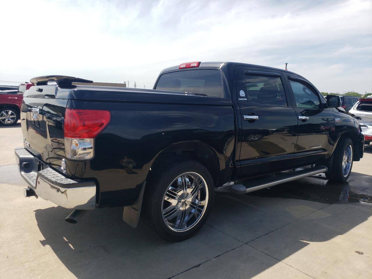 Photo 2 VIN: 5TFEV58167X028145 - TOYOTA TUNDRA 