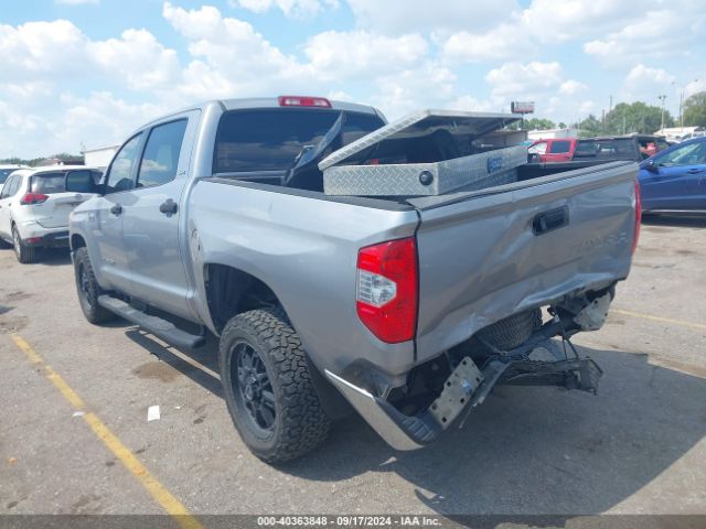 Photo 2 VIN: 5TFEW5F10GX199201 - TOYOTA TUNDRA 