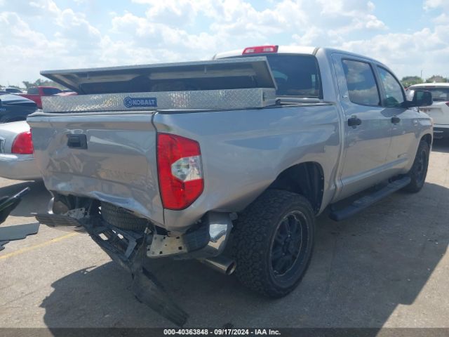 Photo 3 VIN: 5TFEW5F10GX199201 - TOYOTA TUNDRA 