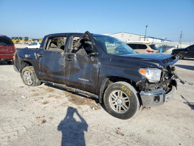 Photo 3 VIN: 5TFEW5F10GX203523 - TOYOTA TUNDRA CRE 