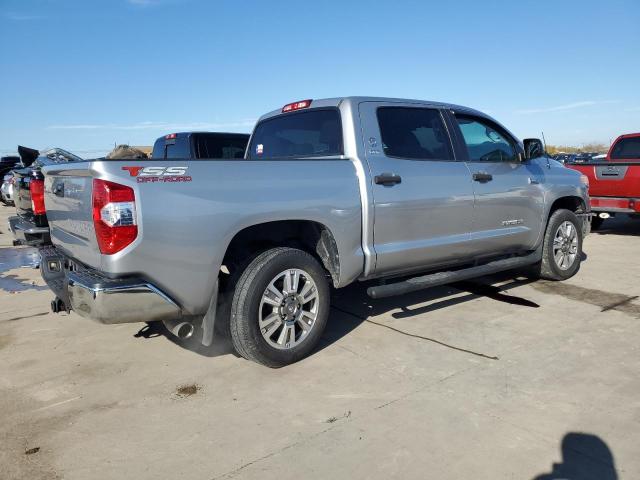 Photo 2 VIN: 5TFEW5F11GX195254 - TOYOTA TUNDRA 