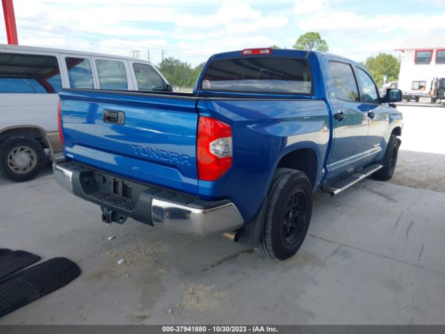 Photo 3 VIN: 5TFEW5F11GX198140 - TOYOTA TUNDRA 