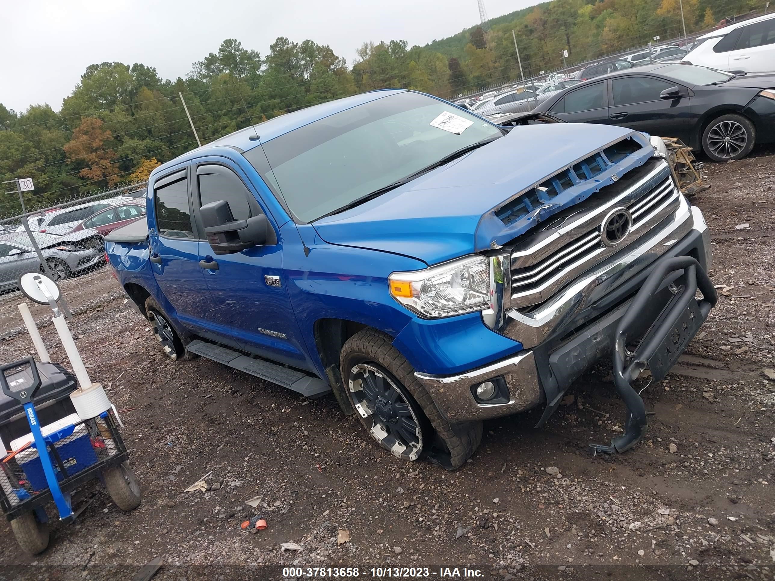 Photo 0 VIN: 5TFEW5F11HX217786 - TOYOTA TUNDRA 