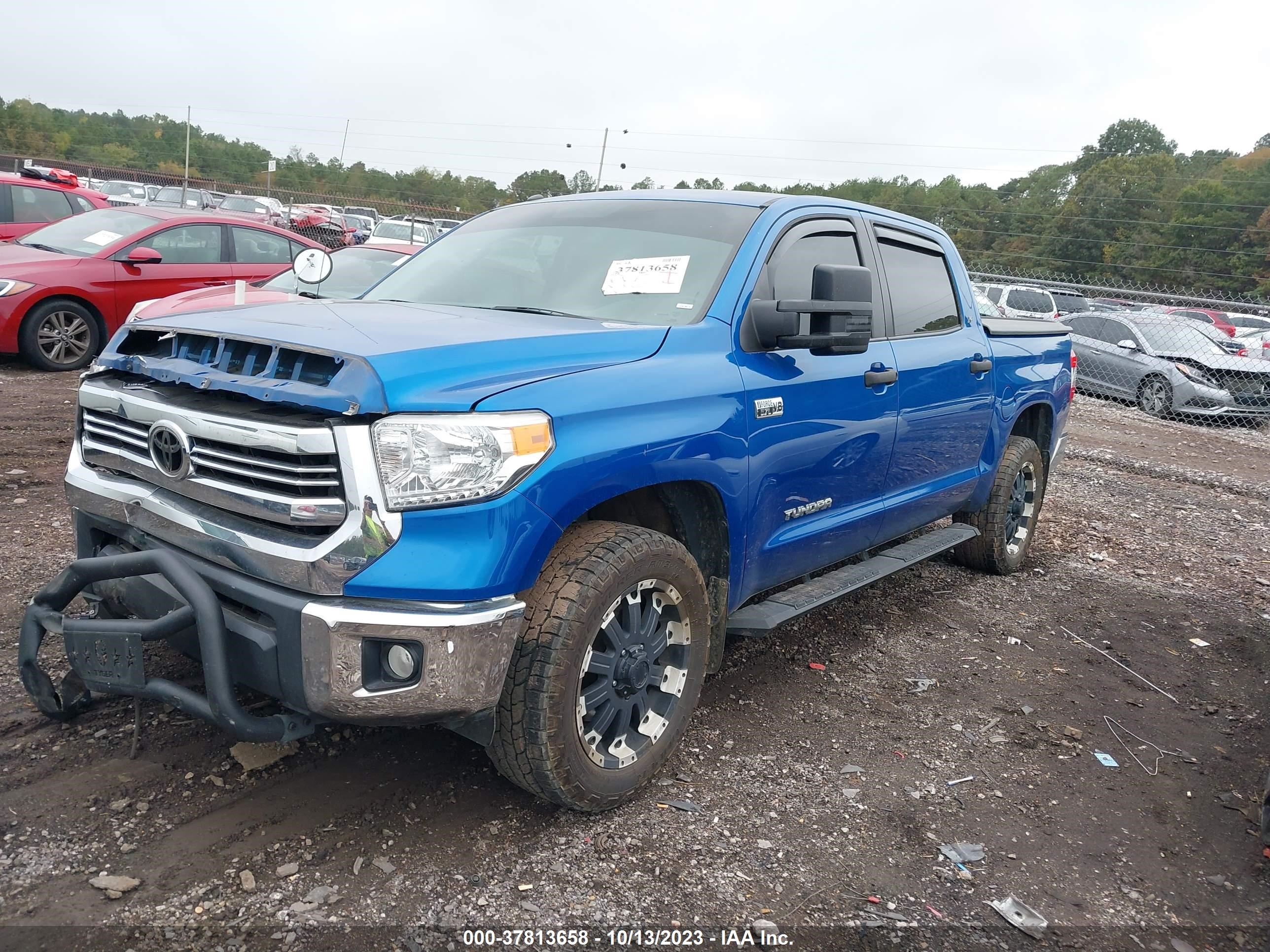 Photo 1 VIN: 5TFEW5F11HX217786 - TOYOTA TUNDRA 