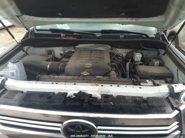 Photo 9 VIN: 5TFEW5F12HX218722 - TOYOTA TUNDRA 2WD 