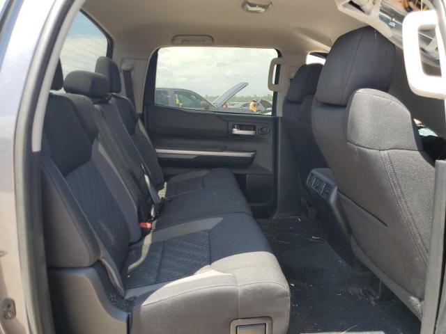 Photo 9 VIN: 5TFEW5F14HX216793 - TOYOTA TUNDRA 