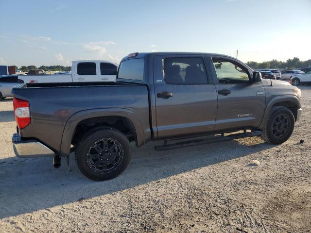 Photo 2 VIN: 5TFEW5F17GX199423 - TOYOTA TUNDRA CRE 