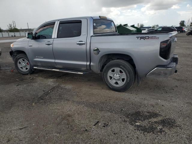 Photo 1 VIN: 5TFEW5F17HX219817 - TOYOTA TUNDRA CRE 