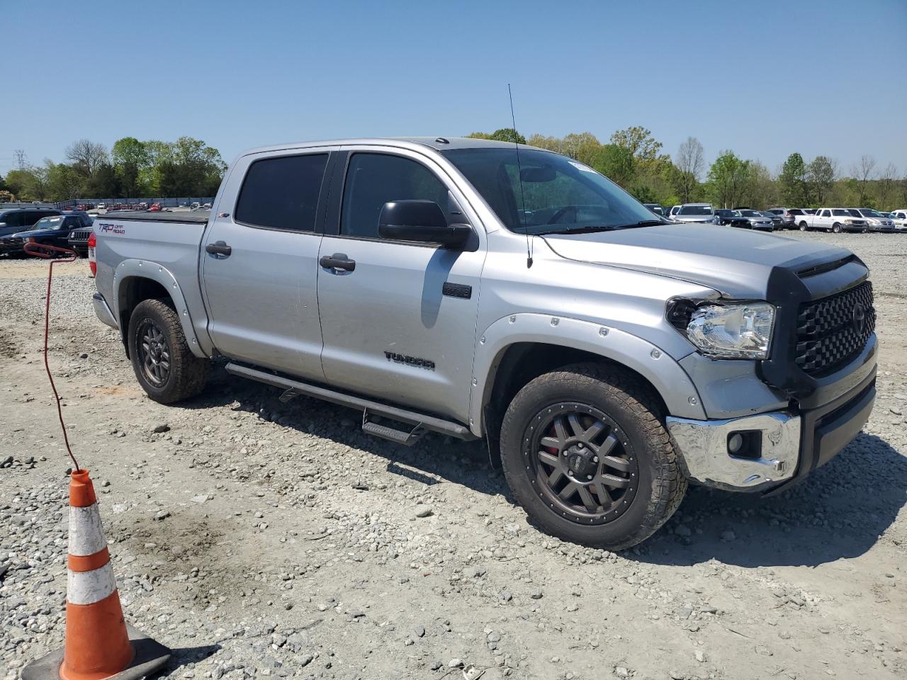 Photo 3 VIN: 5TFEW5F17HX227948 - TOYOTA TUNDRA 