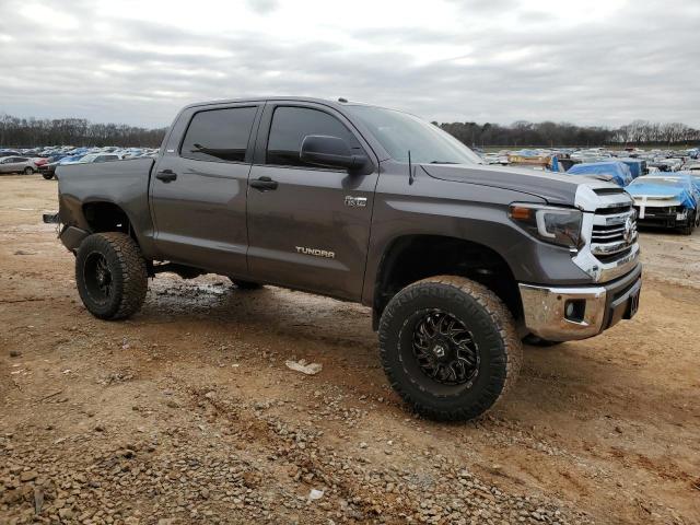 Photo 3 VIN: 5TFEW5F18GX206993 - TOYOTA TUNDRA CRE 