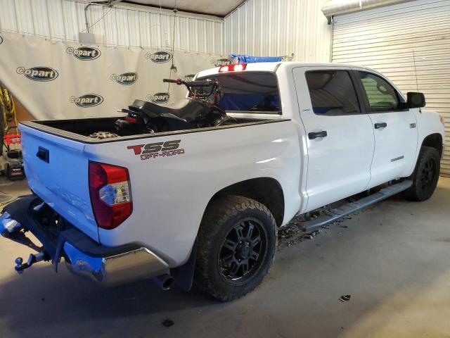 Photo 2 VIN: 5TFEW5F19GX197527 - TOYOTA TUNDRA CRE 