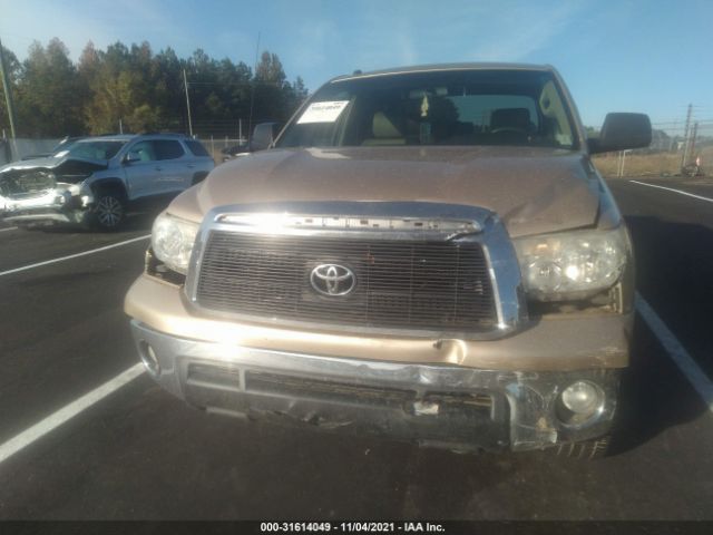 Photo 5 VIN: 5TFEY5F10AX078928 - TOYOTA TUNDRA 2WD TRUCK 