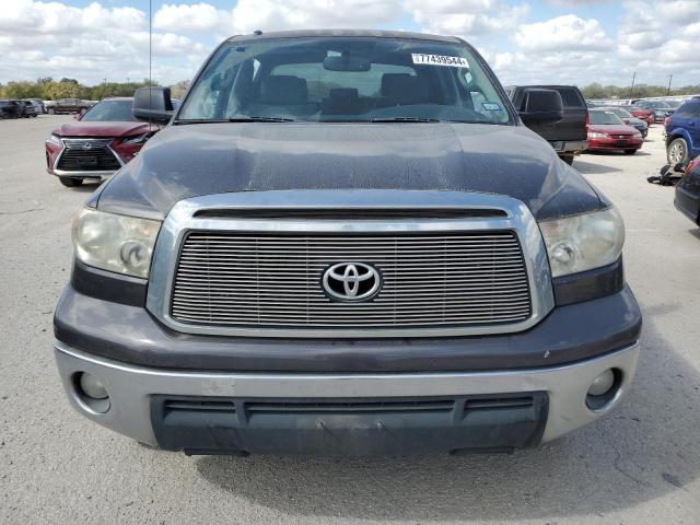 Photo 4 VIN: 5TFEY5F10DX141918 - TOYOTA TUNDRA CRE 