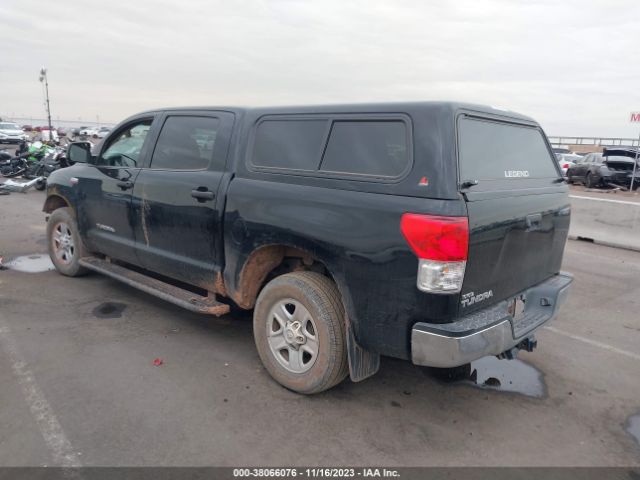 Photo 2 VIN: 5TFEY5F10DX146648 - TOYOTA TUNDRA 