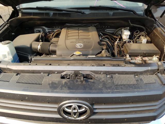 Photo 6 VIN: 5TFEY5F10EX167050 - TOYOTA TUNDRA CRE 