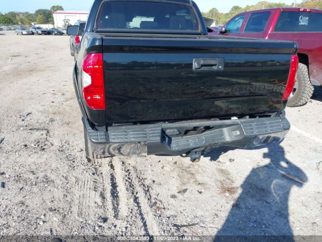 Photo 5 VIN: 5TFEY5F10JX237818 - TOYOTA TUNDRA 2WD 