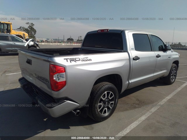 Photo 3 VIN: 5TFEY5F10JX239794 - TOYOTA TUNDRA 2WD 