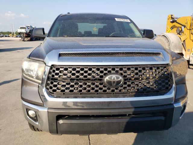 Photo 4 VIN: 5TFEY5F10KX247136 - TOYOTA TUNDRA CRE 