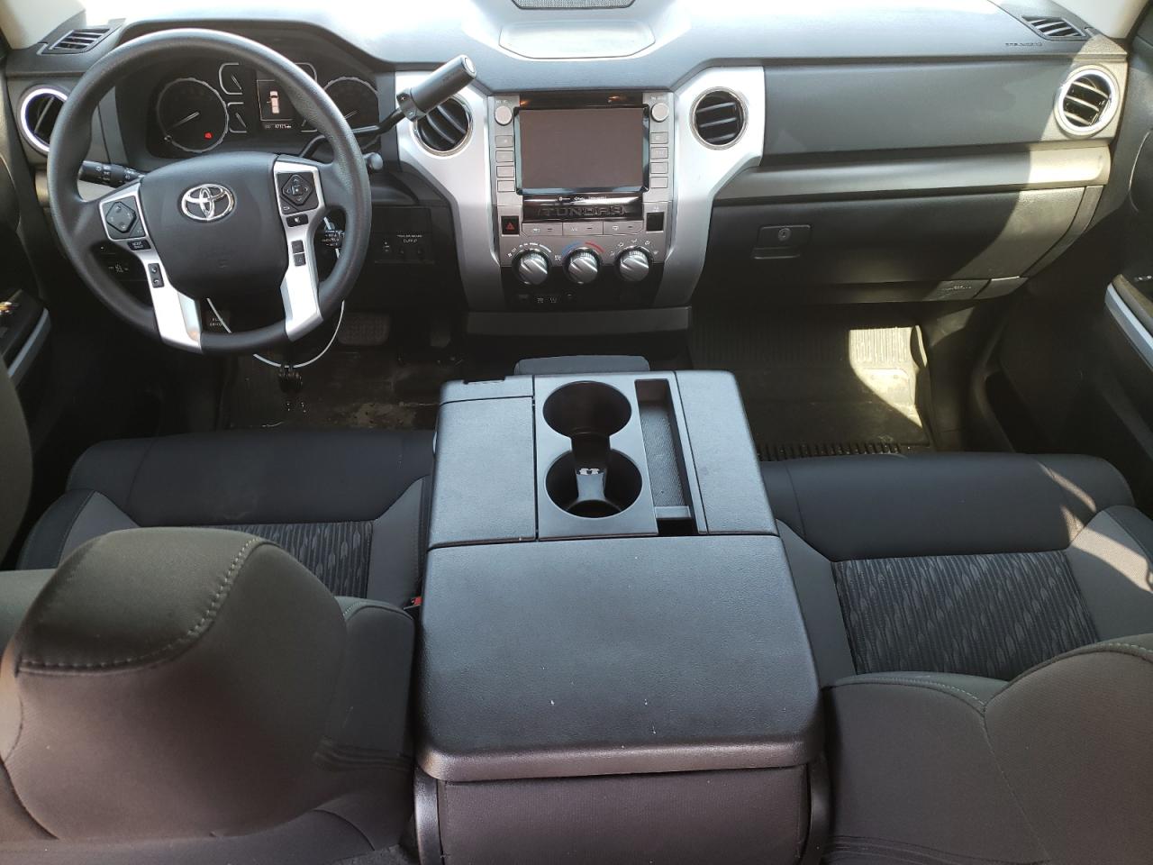 Photo 7 VIN: 5TFEY5F10MX272640 - TOYOTA TUNDRA 