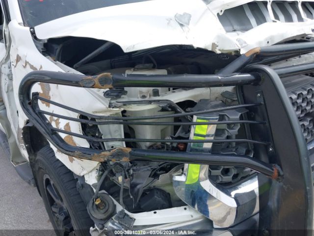 Photo 5 VIN: 5TFEY5F10MX275828 - TOYOTA TUNDRA 