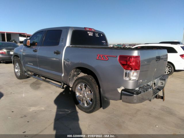 Photo 2 VIN: 5TFEY5F11AX080414 - TOYOTA TUNDRA 2WD TRUCK 