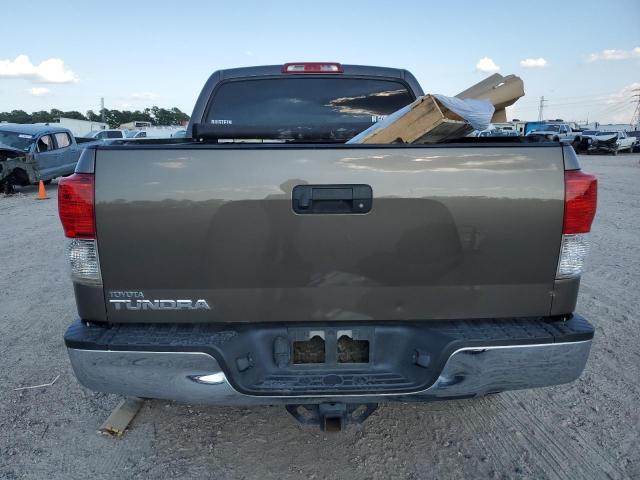 Photo 5 VIN: 5TFEY5F11AX087895 - TOYOTA TUNDRA CRE 