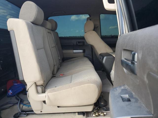 Photo 9 VIN: 5TFEY5F11AX087895 - TOYOTA TUNDRA CRE 