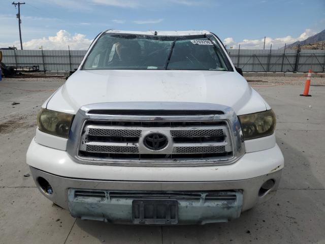 Photo 4 VIN: 5TFEY5F11BX113929 - TOYOTA TUNDRA 