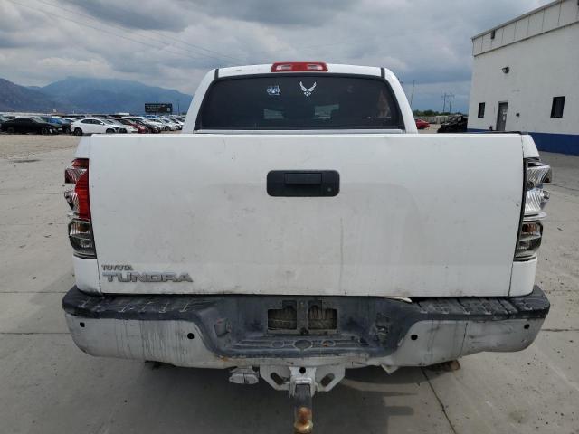 Photo 5 VIN: 5TFEY5F11BX113929 - TOYOTA TUNDRA 