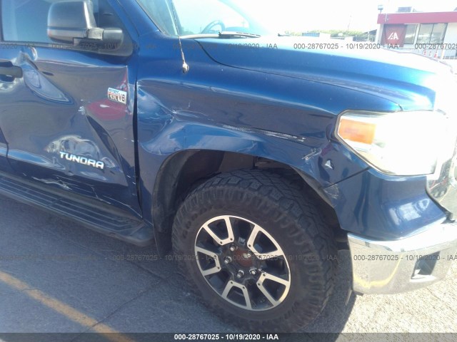 Photo 5 VIN: 5TFEY5F11EX155750 - TOYOTA TUNDRA 2WD TRUCK 