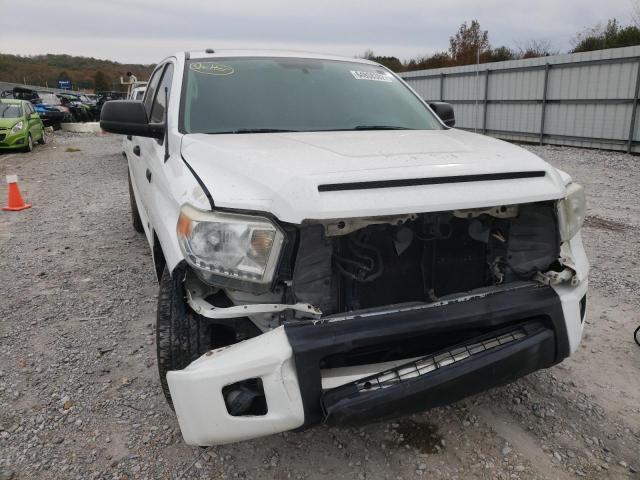 Photo 8 VIN: 5TFEY5F11EX168899 - TOYOTA TUNDRA CRE 