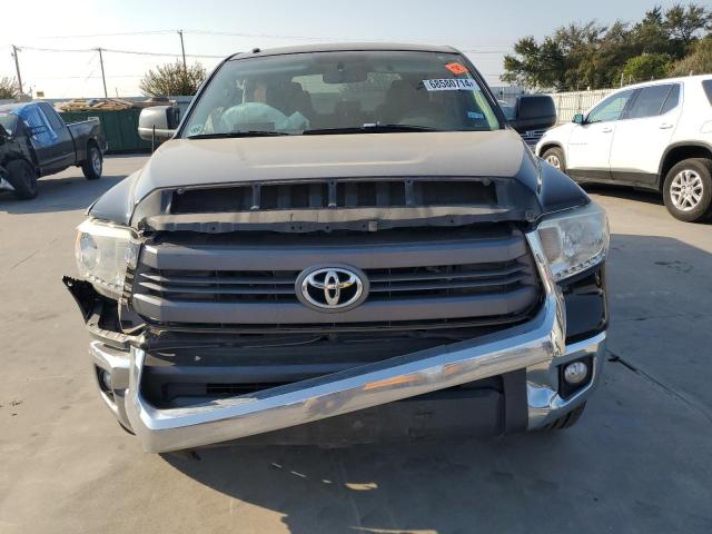 Photo 4 VIN: 5TFEY5F11FX189365 - TOYOTA TUNDRA CRE 