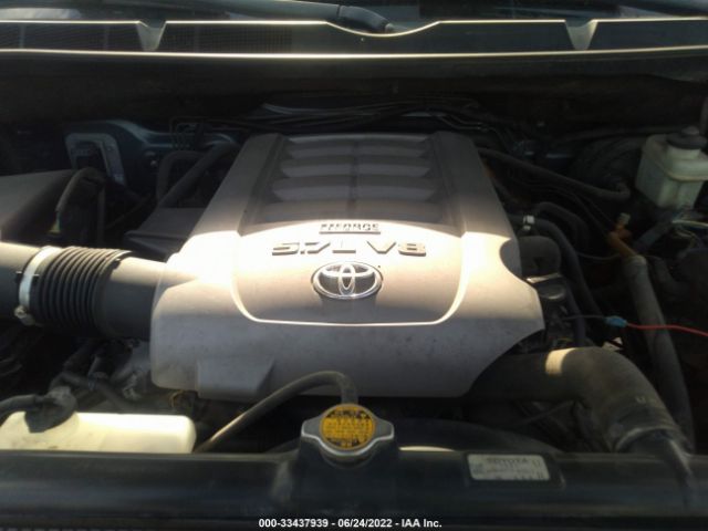 Photo 9 VIN: 5TFEY5F12AX084942 - TOYOTA TUNDRA 2WD TRUCK 