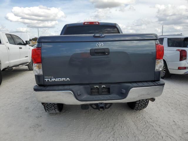 Photo 5 VIN: 5TFEY5F12AX095598 - TOYOTA TUNDRA CRE 