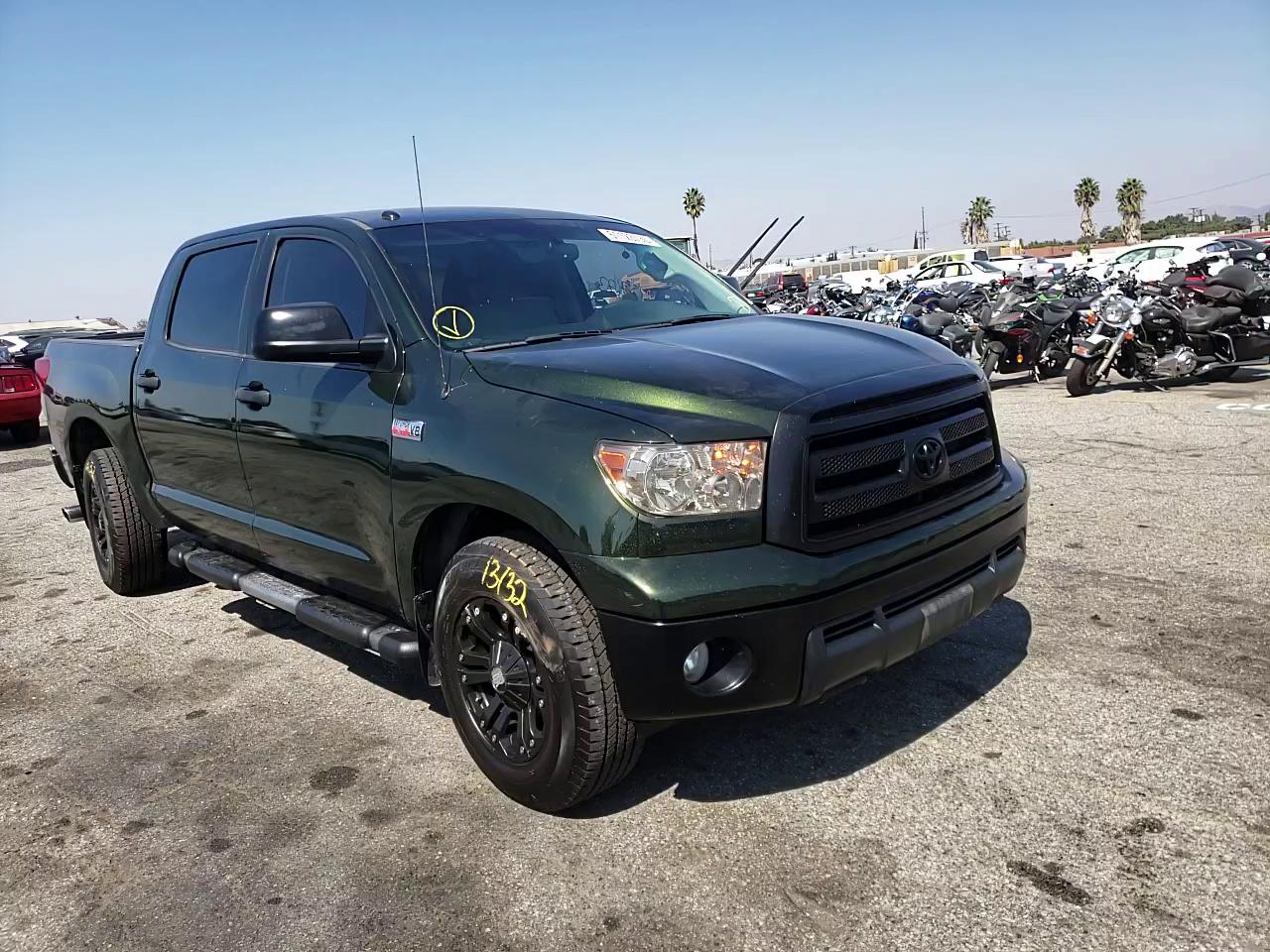 Photo 10 VIN: 5TFEY5F12CX130725 - TOYOTA TUNDRA CRE 