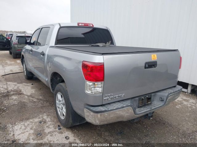 Photo 2 VIN: 5TFEY5F12DX138874 - TOYOTA TUNDRA 