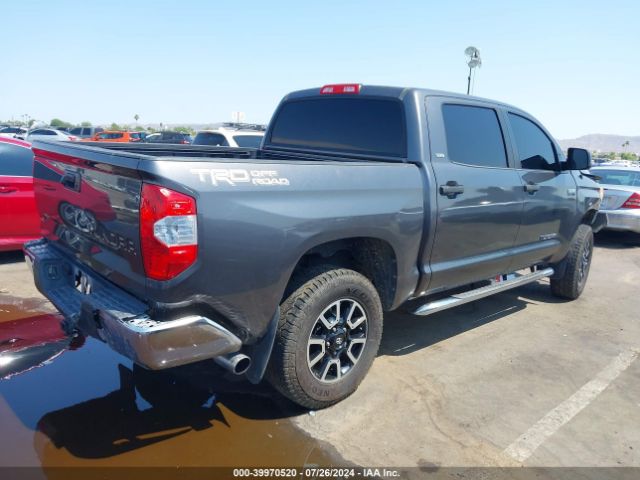 Photo 3 VIN: 5TFEY5F12FX176821 - TOYOTA TUNDRA 