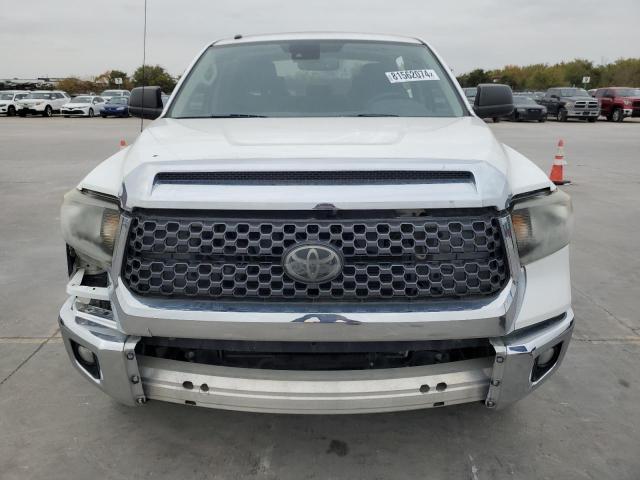 Photo 4 VIN: 5TFEY5F12JX235990 - TOYOTA TUNDRA CRE 