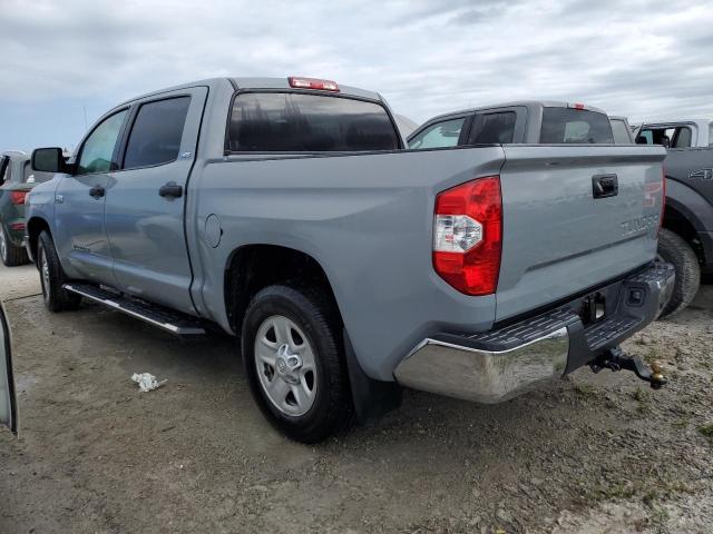 Photo 1 VIN: 5TFEY5F12JX238680 - TOYOTA TUNDRA CRE 